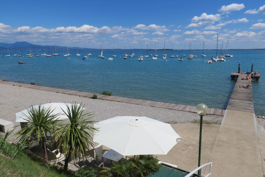 Camping San Michele Hotel Moniga del Garda Bagian luar foto